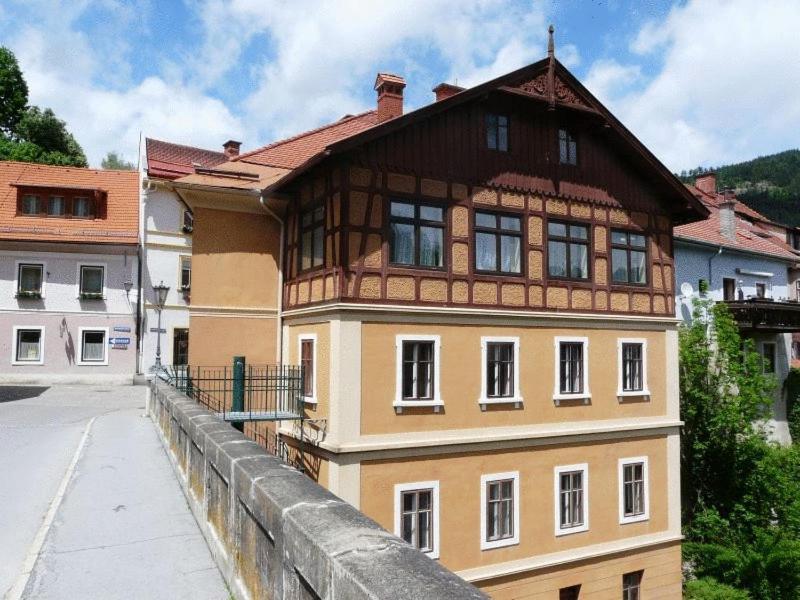 Apartment Zur Bruecke Murau Exterior foto